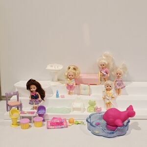 Vintage Barbie Kelly Bath Time Fun  Potty Training, Bedroom and Pool Fun Set